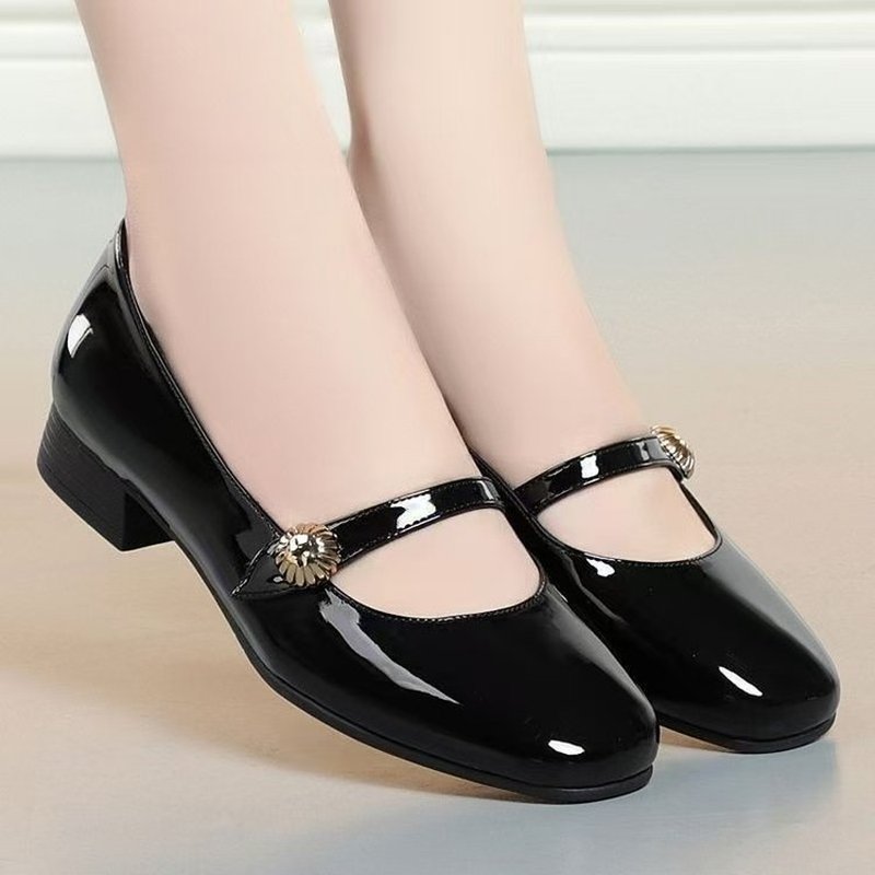 Vintage Fashion Dresses - Sepatu Mary Jane Klasik untuk Wanita,